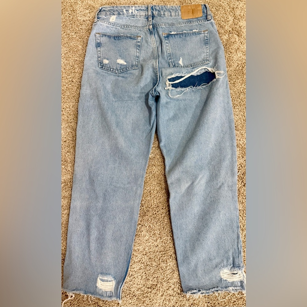 BDG Urban Outfitters PAX Distressed Straight Leg Jeans W29 High Rise Raw Hem - Picture 5 of 5